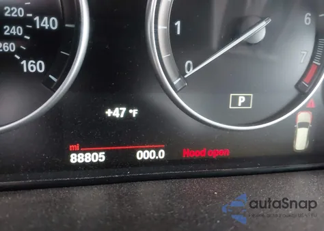 2015 BMW X5 xDrive35I z USA, uszkodzony, nr VIN 5UXKR0C58F0P17792